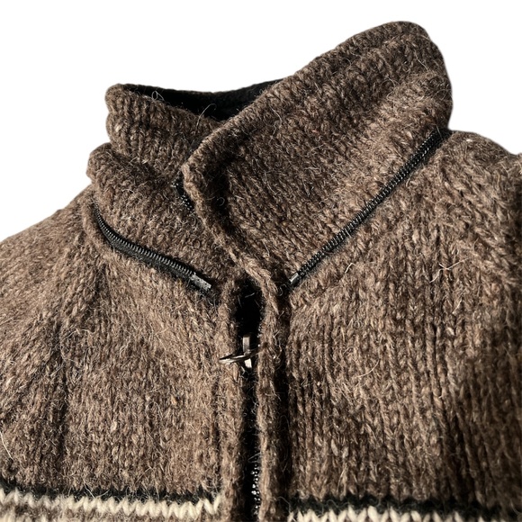 Northern Lifestyles Canada Handknitted Wool Deer/Moose Zip Up Lined Jacket S - Picture 6 of 7